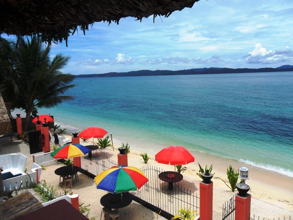 Crystal Sand Beach Resort Donsol Eksteriør billede